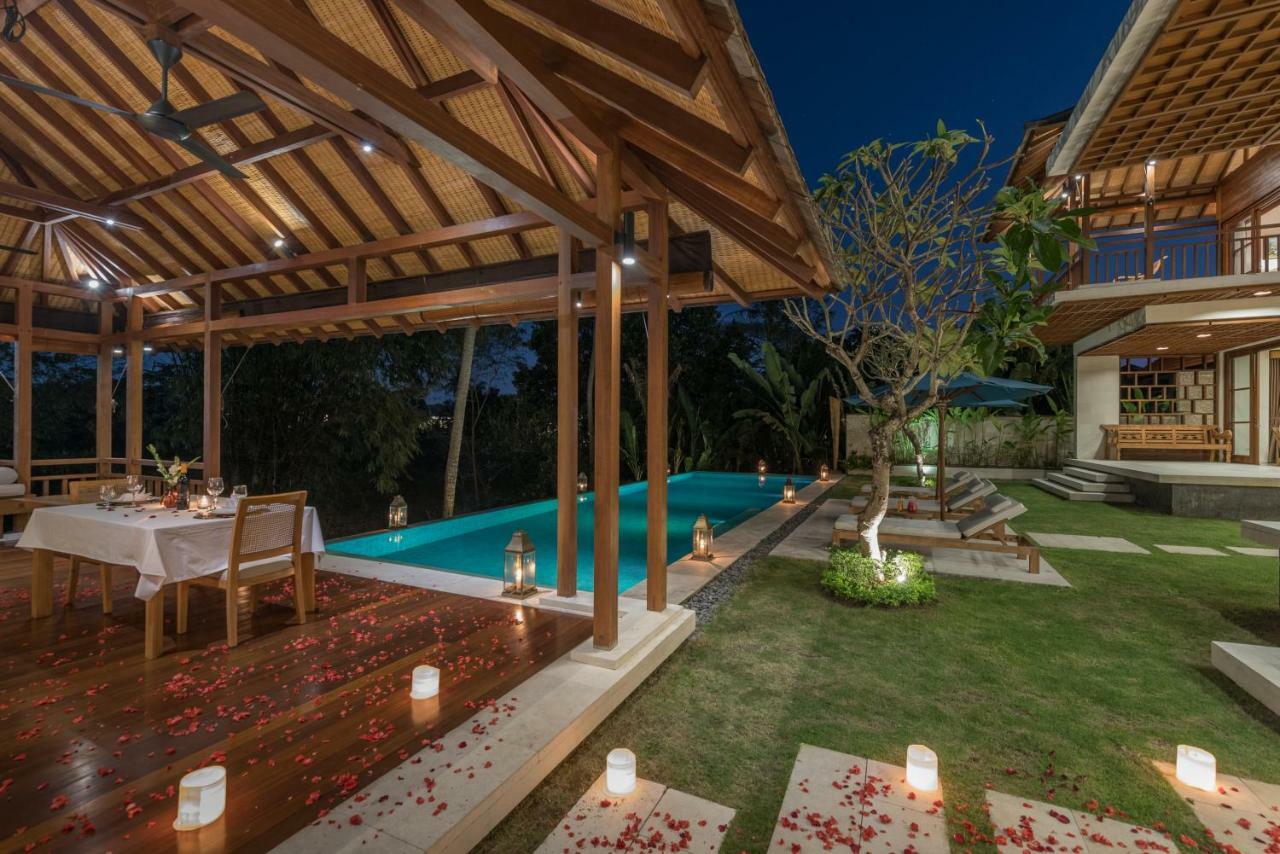 Villa Rusa Biru - Modern Villa With Private Pool And Cook In The Heart Of Berawa Canggu Exteriör bild